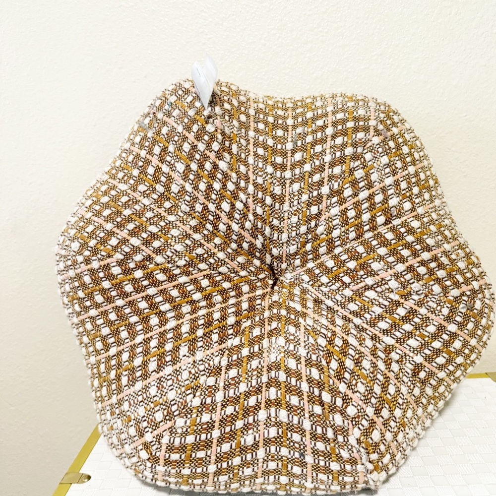 At Home Yarn Dyed Woven Pumpkin Shaped Boucle Tweed Throw Pillow NEW - Picture 10 of 15